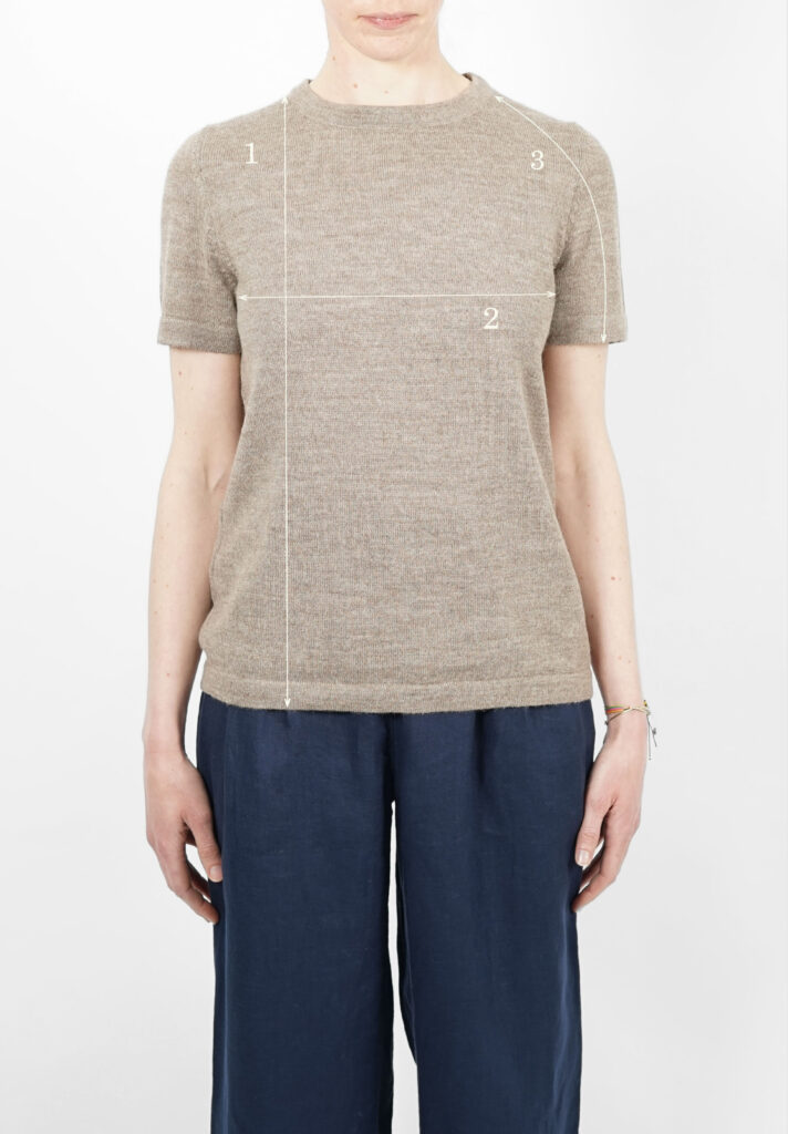 REH (GERMANY) correct measuring for the fine knit Short-Sleeved Knit Top for women.