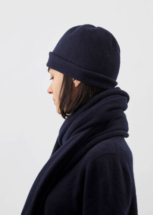 Product thumbnail image for »Cosmos« Navy Beanie Felted Cashmere Merino