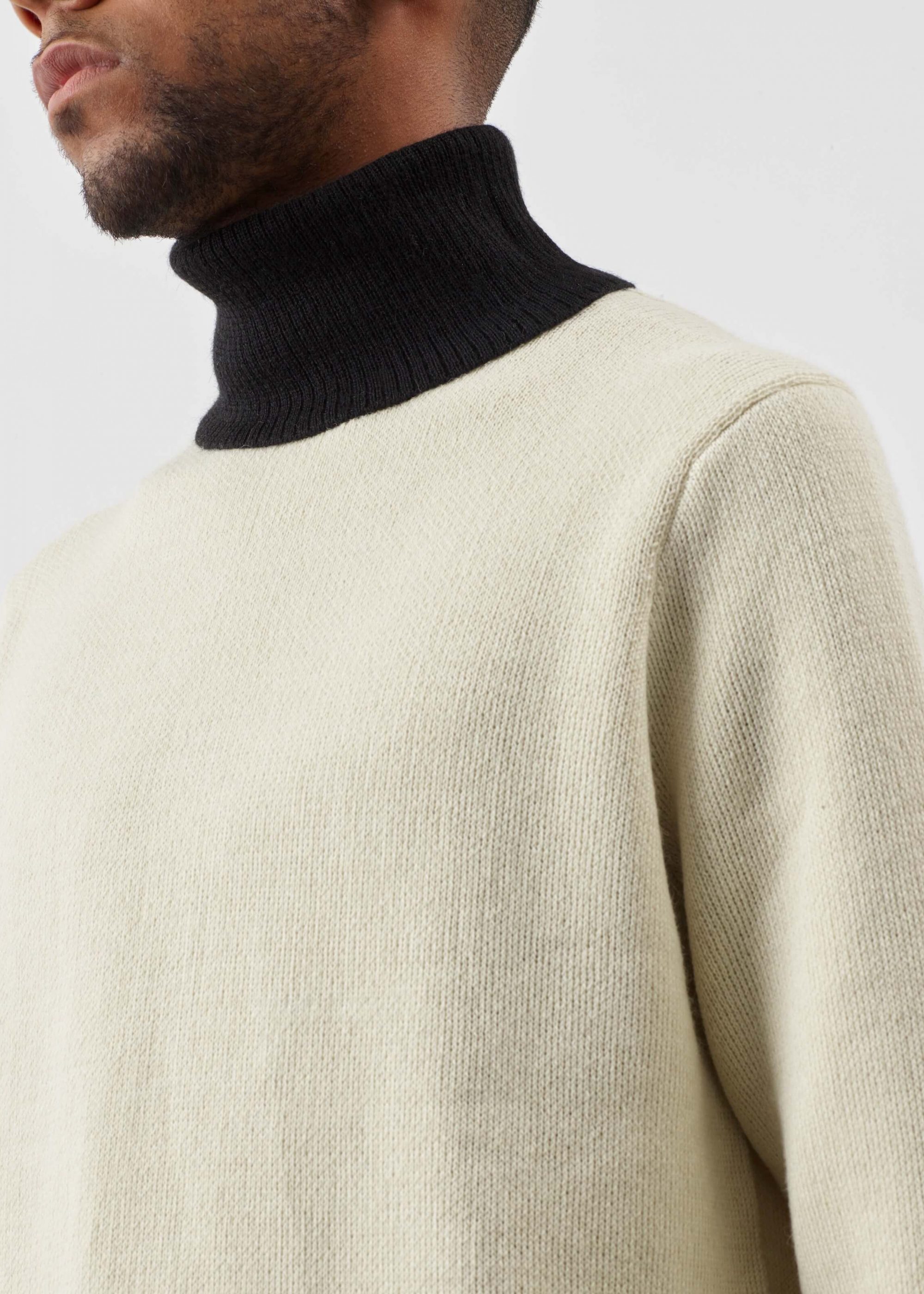 Product image for »Atman« Turtleneck Sweater Baby Alpaca | Ecru Black
