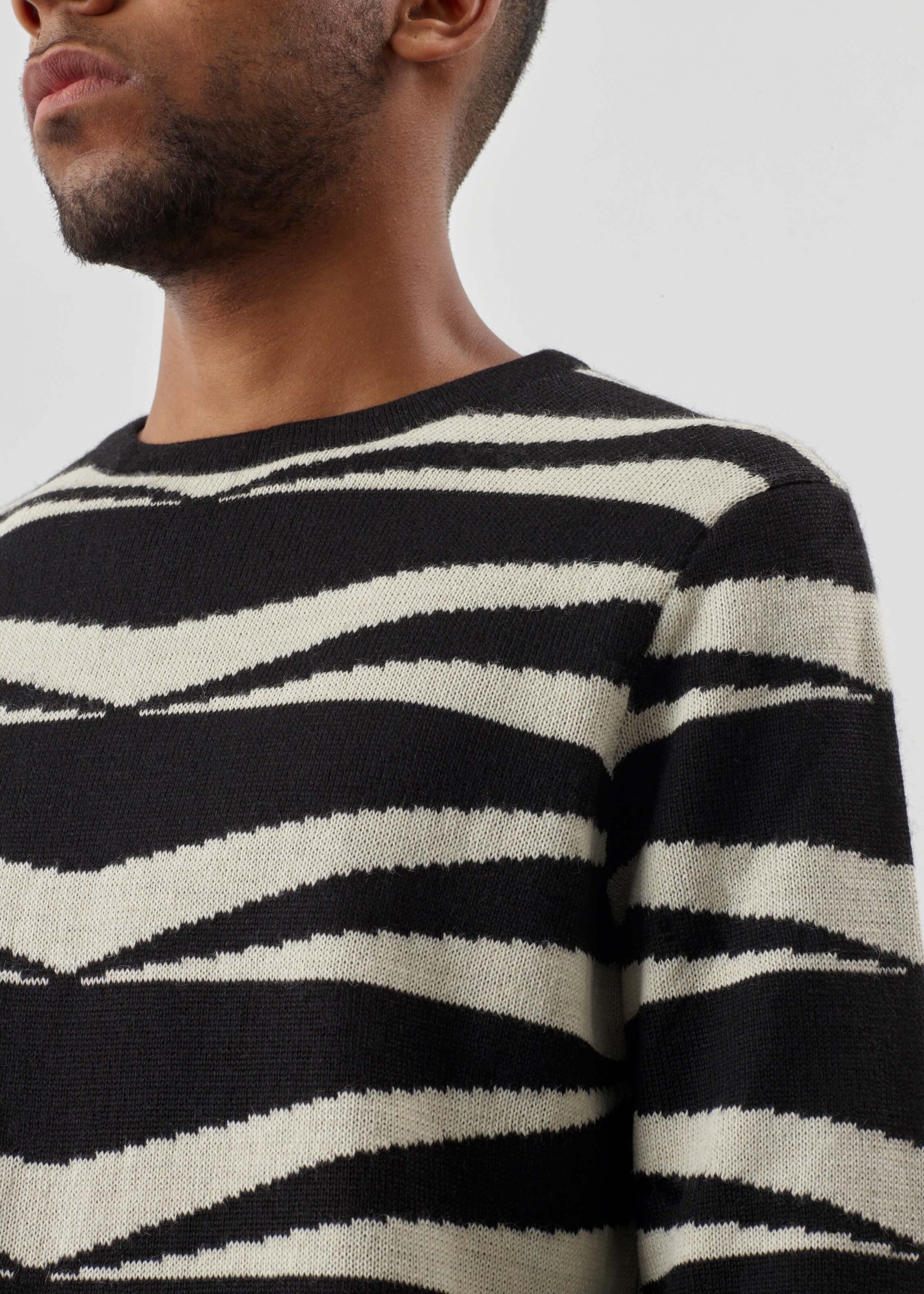 Product image for »Tao« Jacquard Sweater Baby Alpaca | Black Ecru