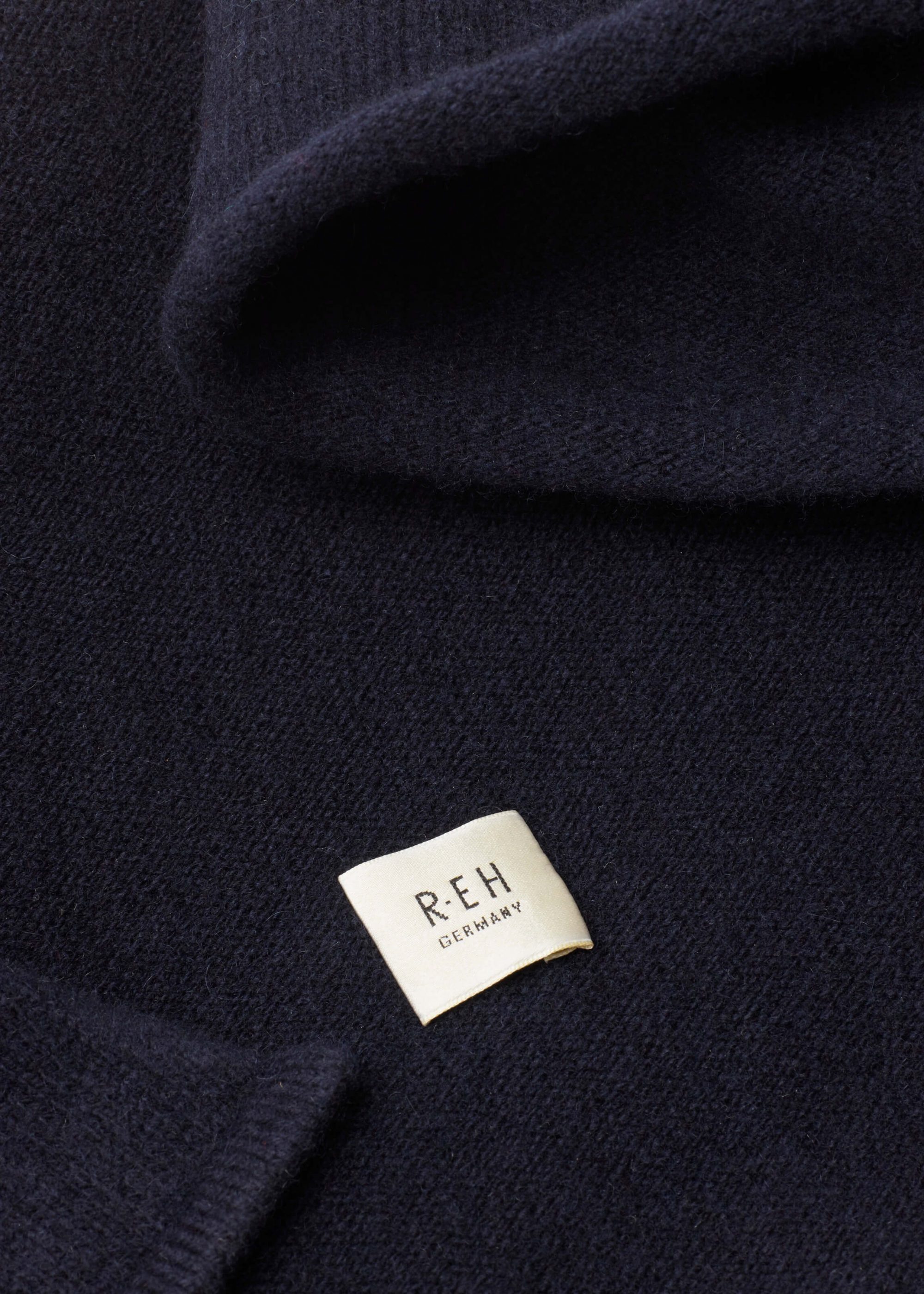 Product image for »Planck« Navy Scarf Felted Cashmere Merino