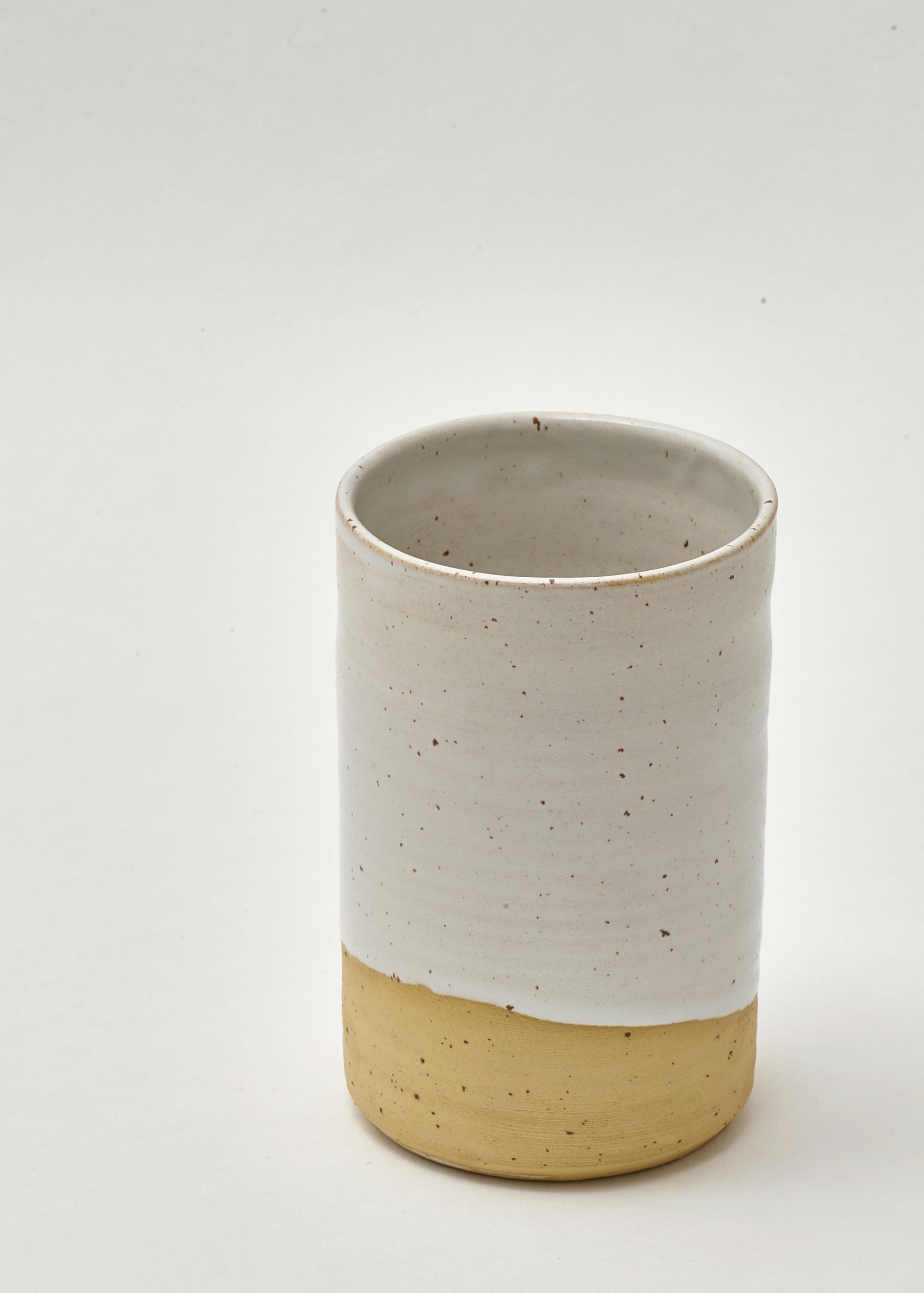 Product image for »Bezanson« Tumbler Mug Semi-glazed White Matt