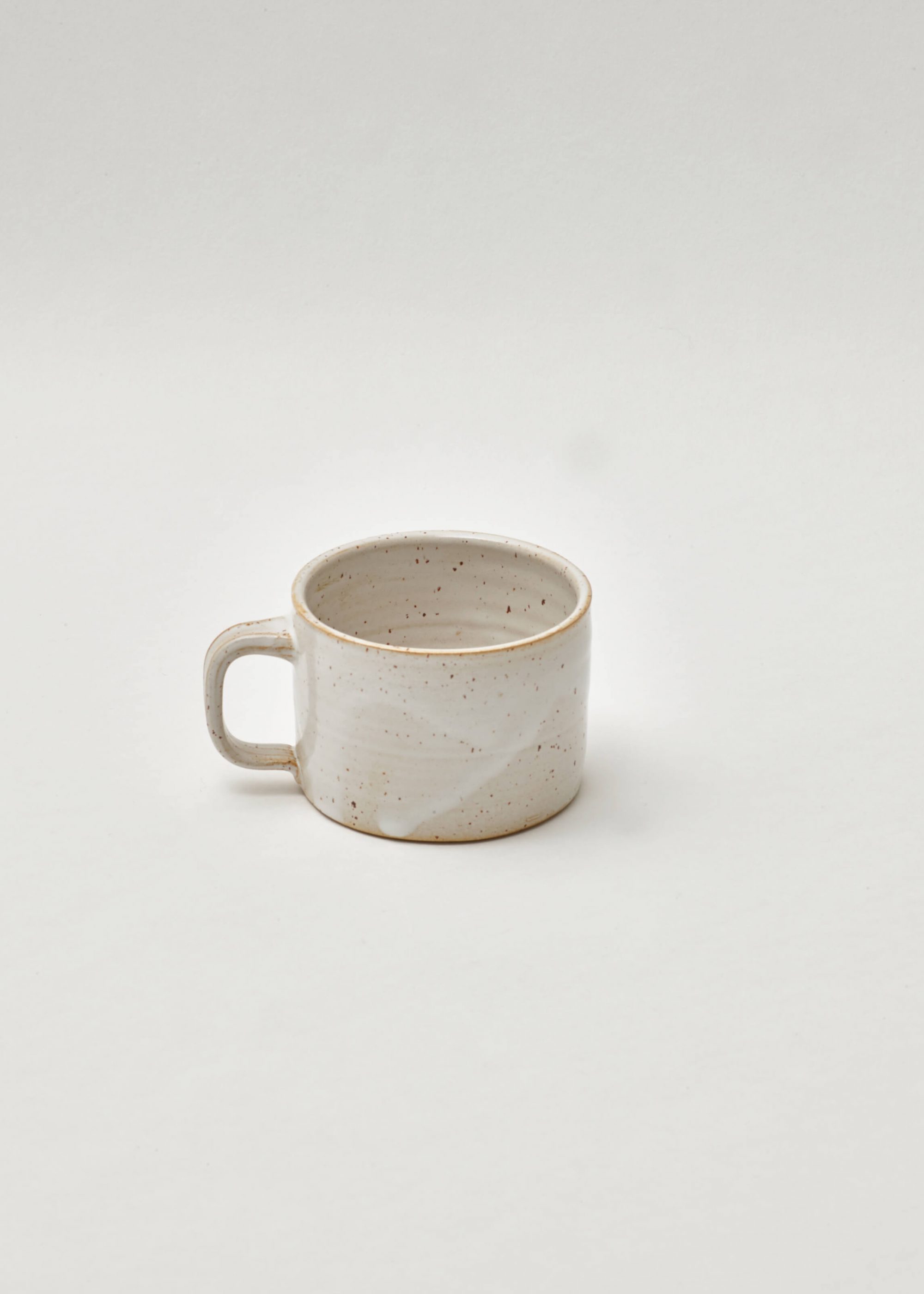Product image for »Friedländer« Cup White Speckled | Genuine Stoneware