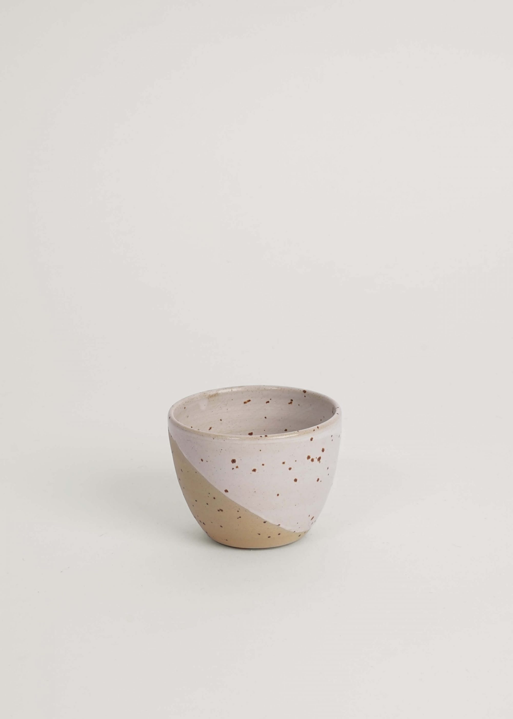 Product image for »Lobe« White-Unglazed Espresso-Sake Ceramic Bowl Stoneware