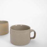 Designer Steinzeug Geschirr Tasse von R.EH. Hand-gedrehte Keramik aus Deutschland