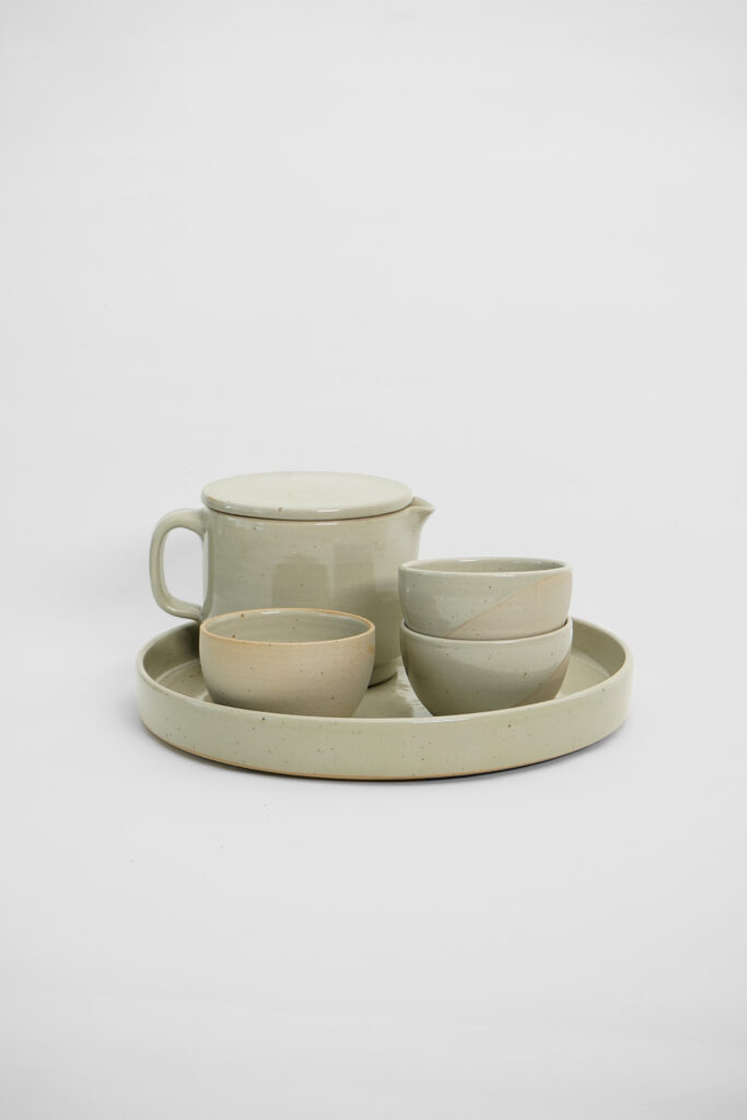 Große Steinzeug Keramik Teller Schale in Grau von REH (GERMANY)