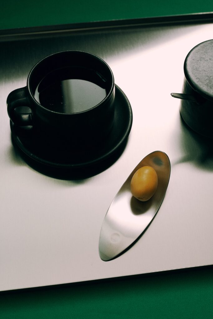 REH (Germany) Steinzeug Keramik Tasse in Schwarz mit Besteck von Mono Hergestellt in Deutschland